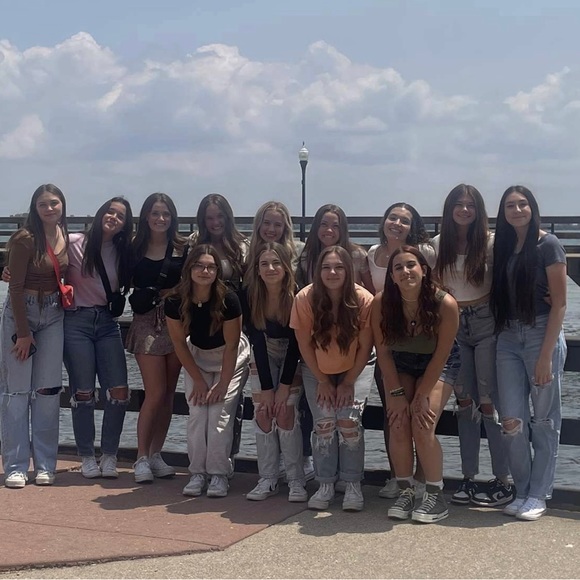 Meet your Posher, Rylie - Picture 3 of 3